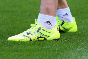 Ivanovic & Schweinsteiger: Die Schuhe des Fußballers.