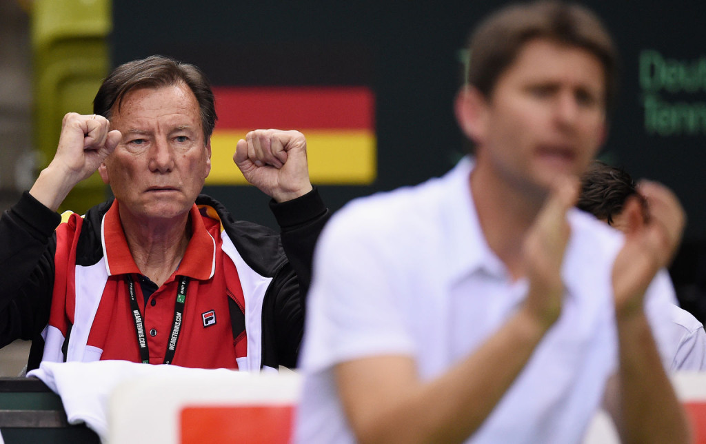 Niki Pilic berät Teamchef Michael Kohlmann und das deutsche Davis Cup-Team