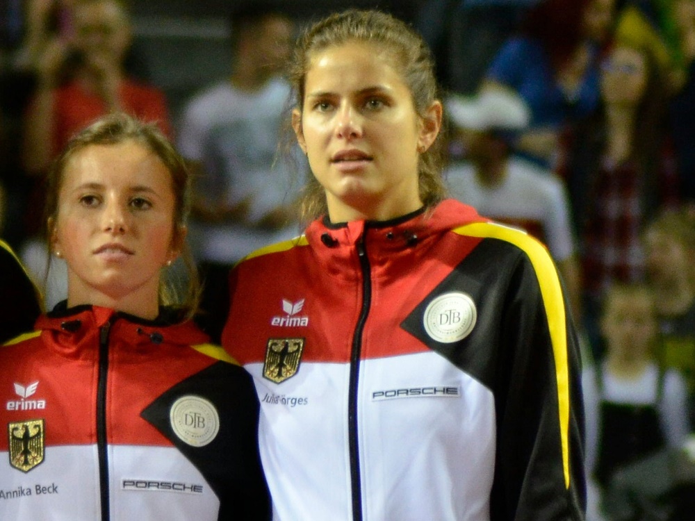 Annika Beck (l.) und Julia Görges siegen in Cluj
