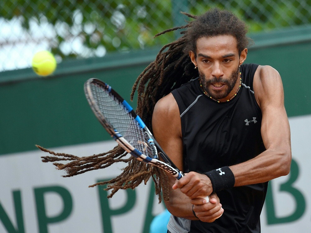 Brown zieht in die zweite Runde der French Open ein