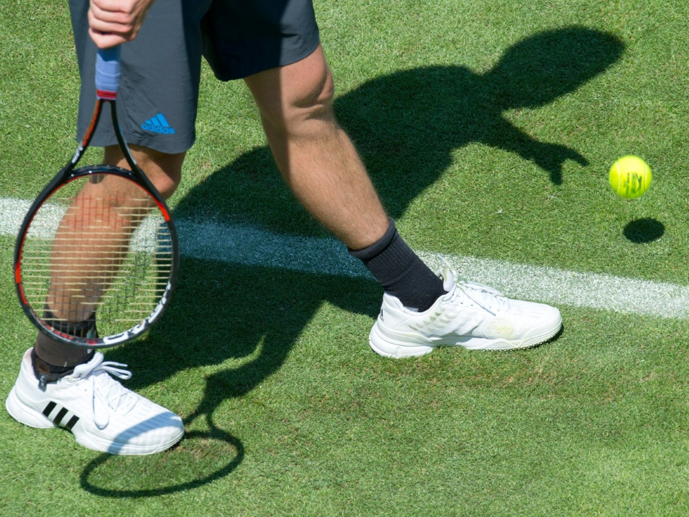 Choinski scheidet in Stuttgart verletzt aus