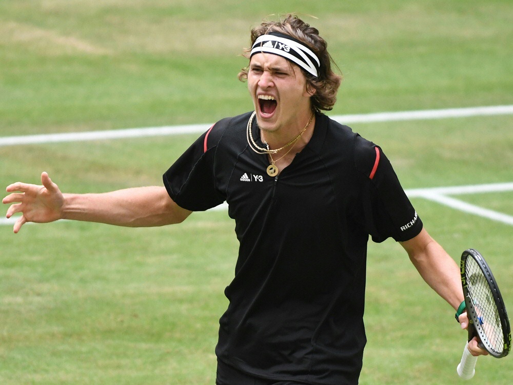 Zverev gewinnt sein Auftaktmatch trotz Unterbrechungen