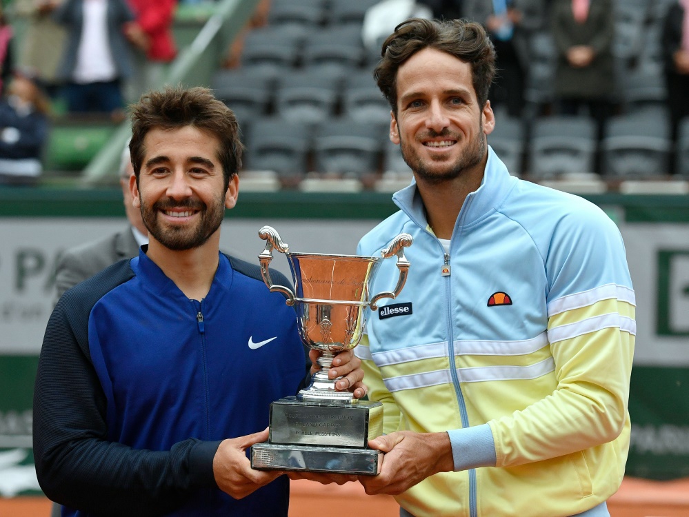Die beiden Spanier gewinnen das Doppel in Paris