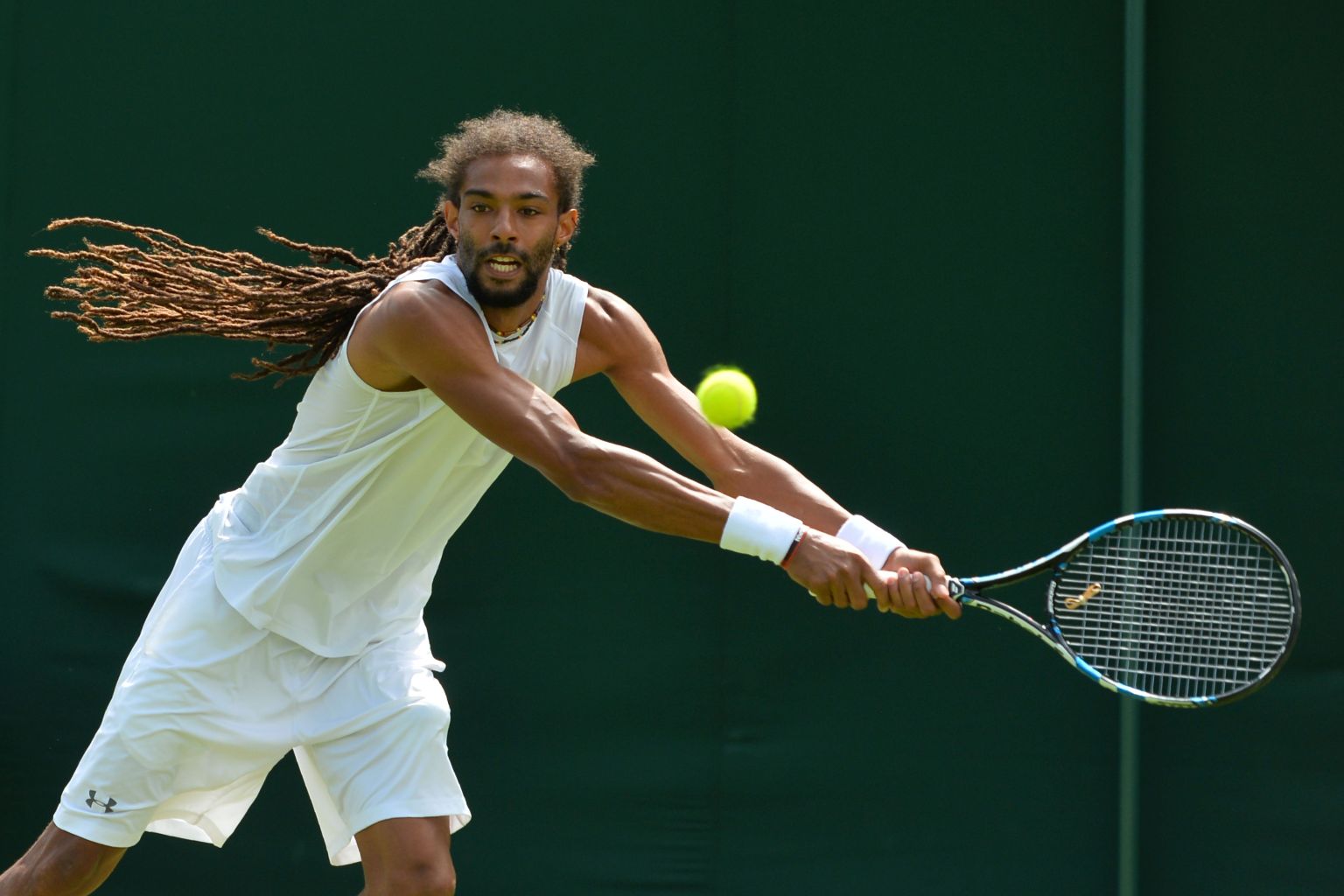 Brown kämpft sich in Runde zwei tennis MAGAZIN