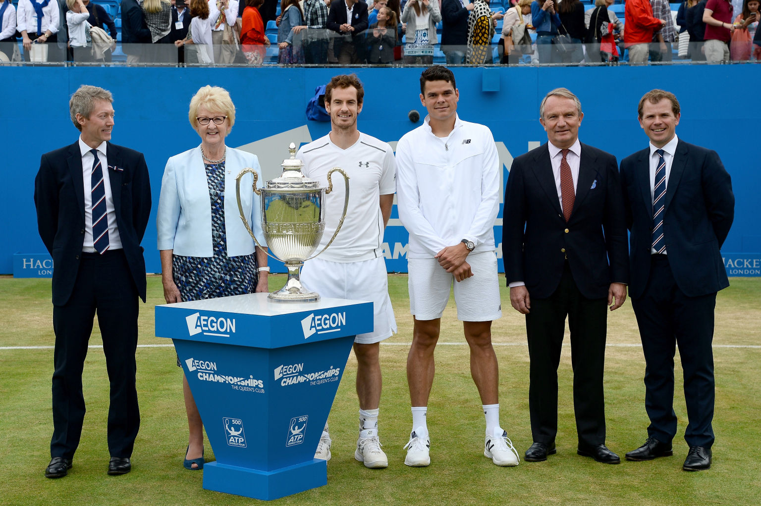 Milos Raonic nach dem verlorenen Finale von Queen´s gegen Andy Murray