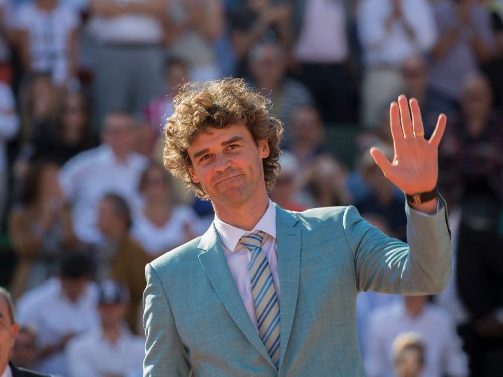 French-Open-Sieger Kuerten droht eine Millionenstrafe.