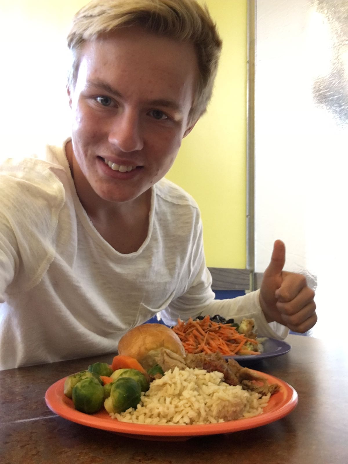 Gesunde Ernährung ist für Leon sehr wichtig.