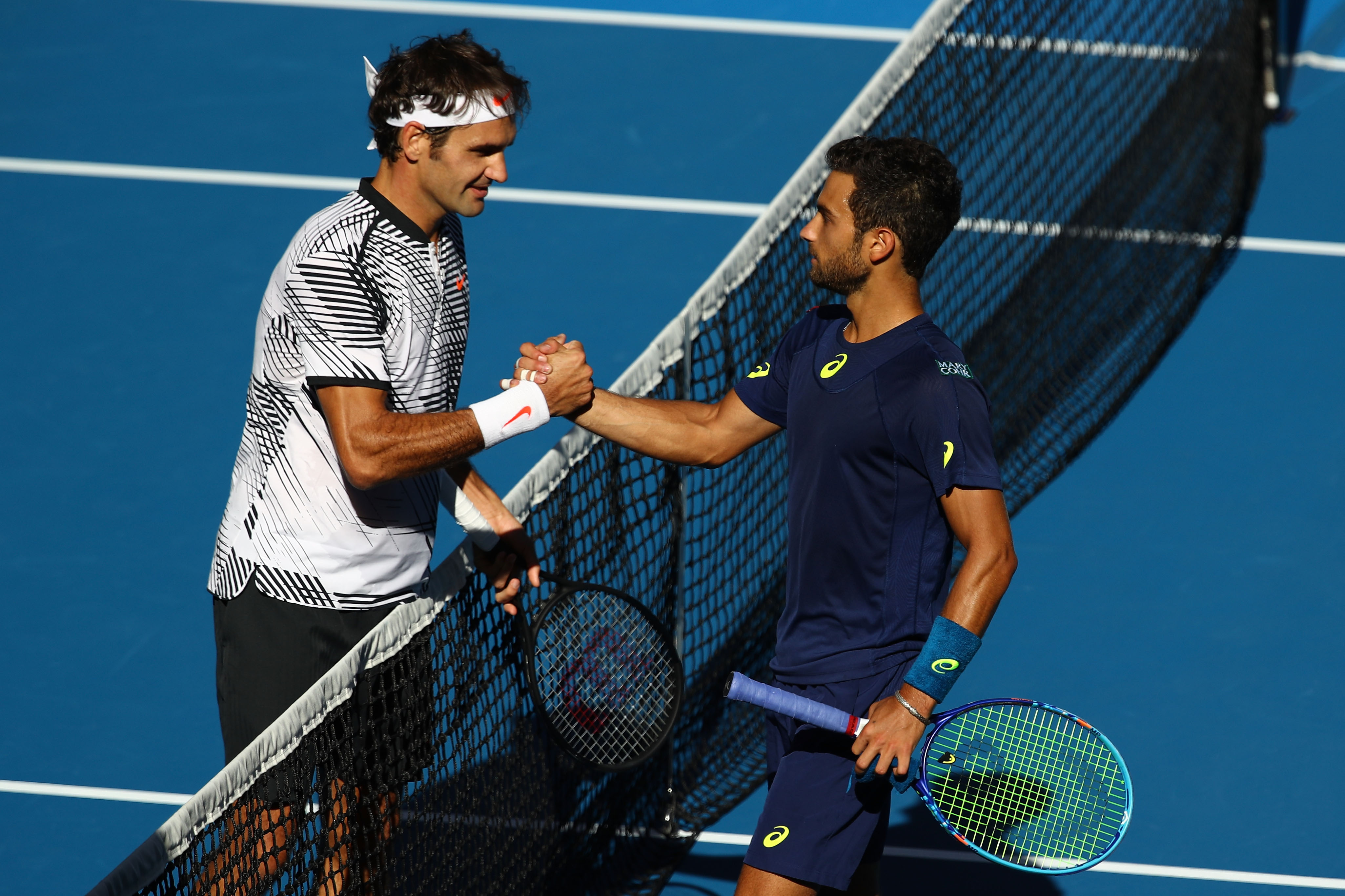 Federer hatte gegen Noah Rubin seine Probleme, doch der Schweizer geann das Match in drei Sätzen. 