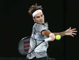 Dubai: Souveräner Auftaktsieg für Federer