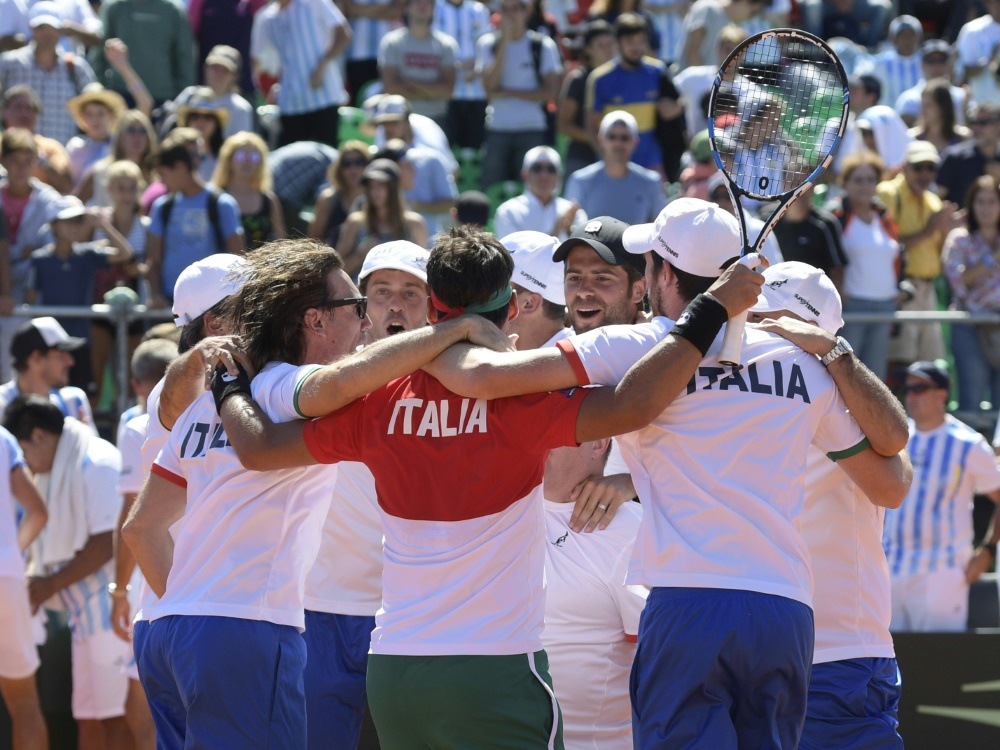 Italien schlägt Argentinien im Davis Cup mit 3:2