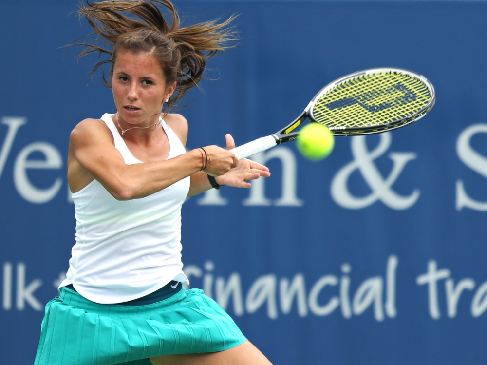 Annika Beck setzte sich gegen Jana Cepelova durch