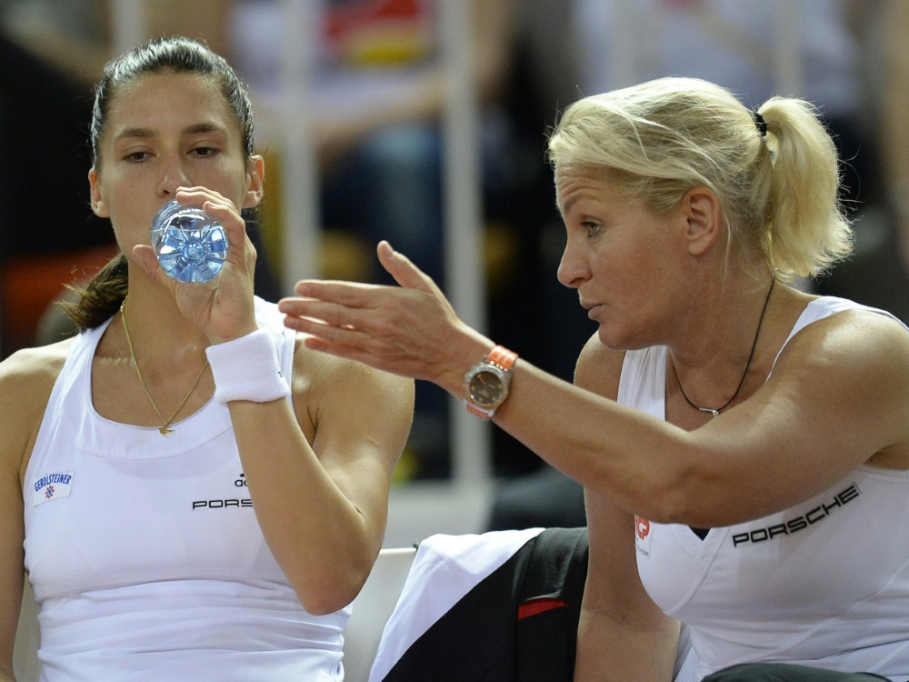 Andrea Petkovic (l.) mit Teamchefin Barbara Rittner