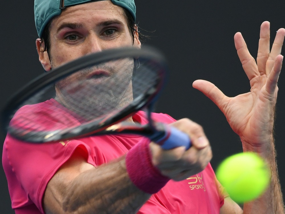 Tommy Haas gewinnt ein Showmatch gegen Vasek Pospisil