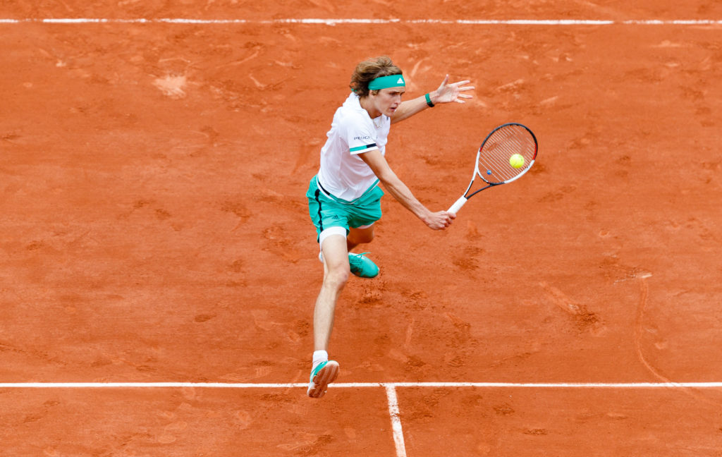 Alexander Zverev während der Tennis French Open 2017 in Paris / Tennis / Sport / French Open / Paris / Frankreich / Tageslicht / Tennisspieler / Aktion / Grand Slam / Major / Bois de Boulogne / Roland Garros / WTA / ITF / ATP / Menschen / Herren / Männer / Einzelveranstaltung / Erwachsene Person / Fotografie