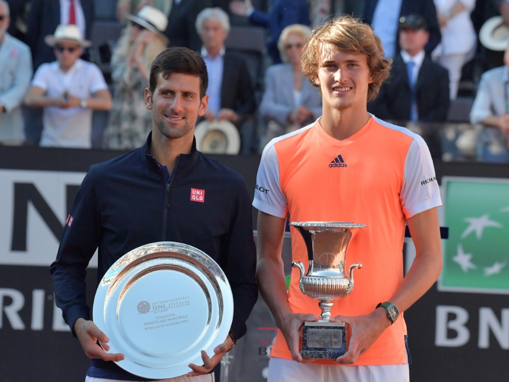 Djokovic (l.) und Zverev gelten als Mitfavoriten