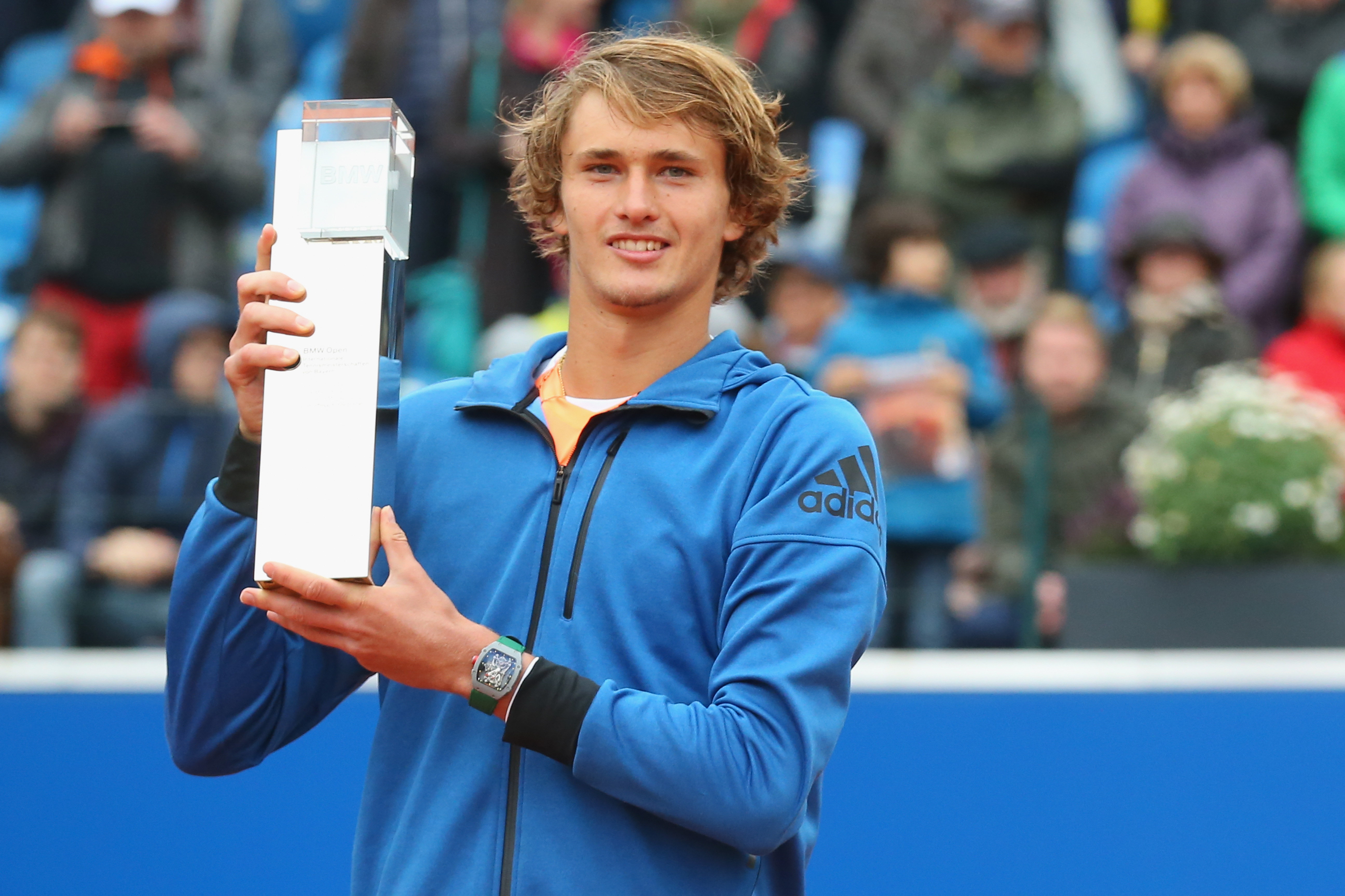 Zverev gelingt in München der erste "Heimsieg"