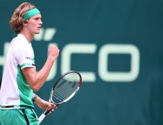 Alexander Zverev im Finale von Halle gegen Federer