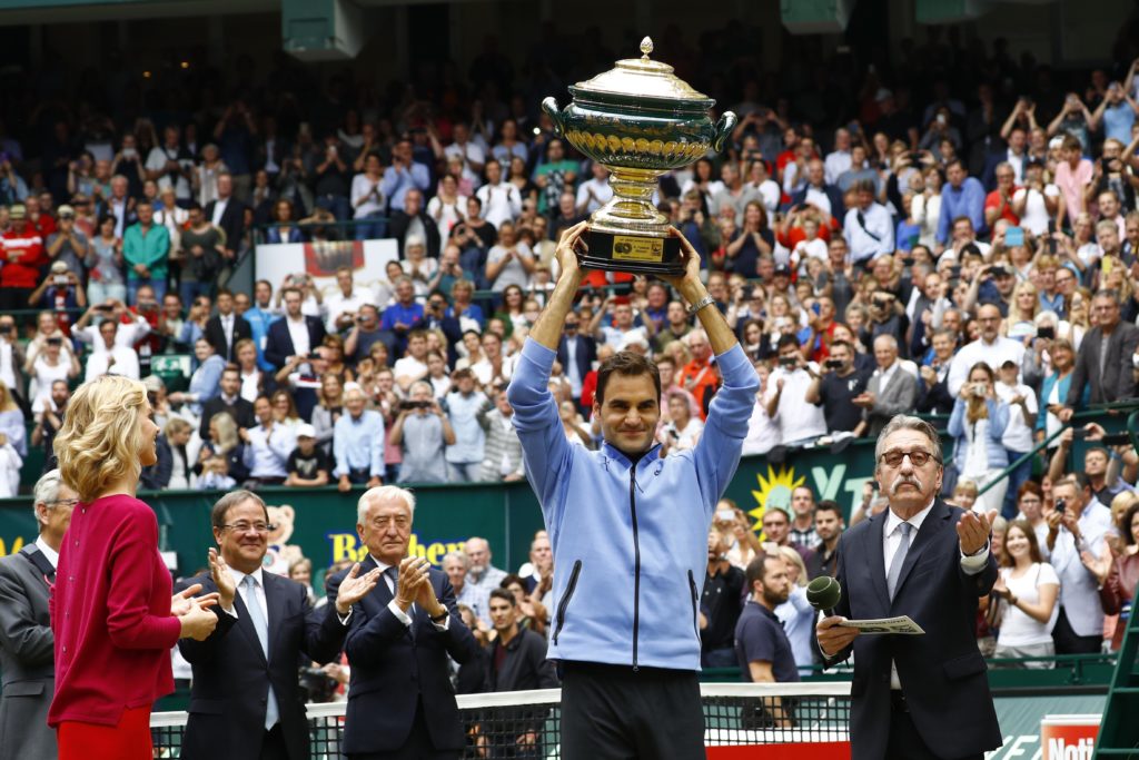 Finale in Halle: Federer in topform schlägt Zverev