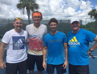 Alexander Zverev begrüßt Ferrero in seinem Trainerteam