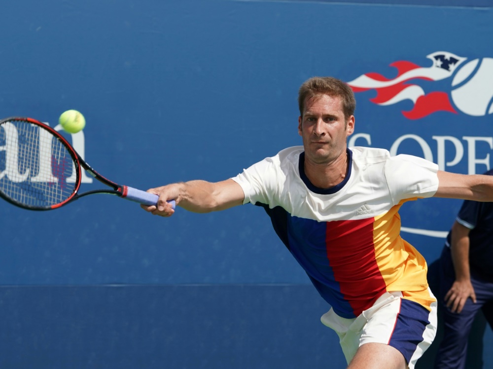 Florian Mayer schafft es in die zweite Runde der US-Open