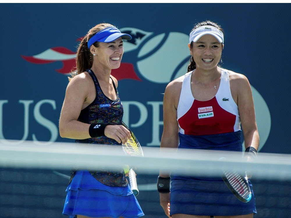 Martina Hingis (l.) und Yung-Jan Chan gewinnnen US Open