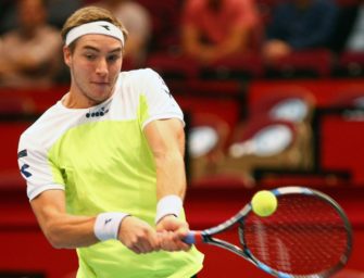 Paris: Struff scheitert zum Auftakt