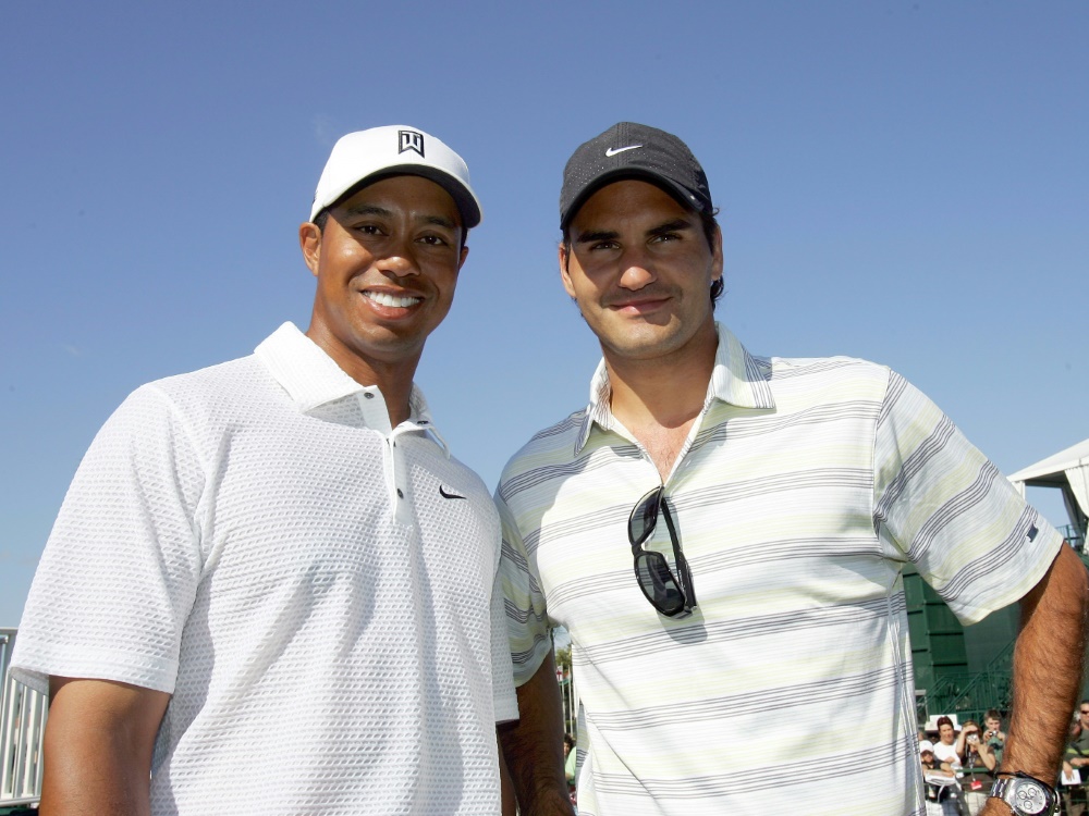 Preisgelder: Roger Federer (r.) überholt Golf-Star Woods