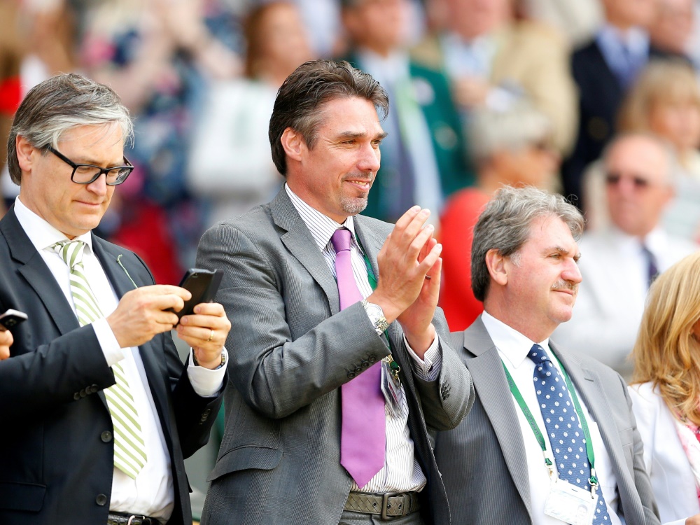 Stich (Mitte) wird in die Hall of Fame aufgenommen