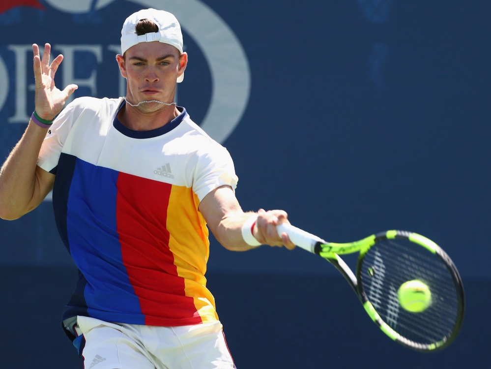 Marterer gewinnt das Duell der deutschen Linkshänder