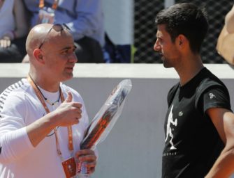 Agassi nicht mehr Trainer von Djokovic