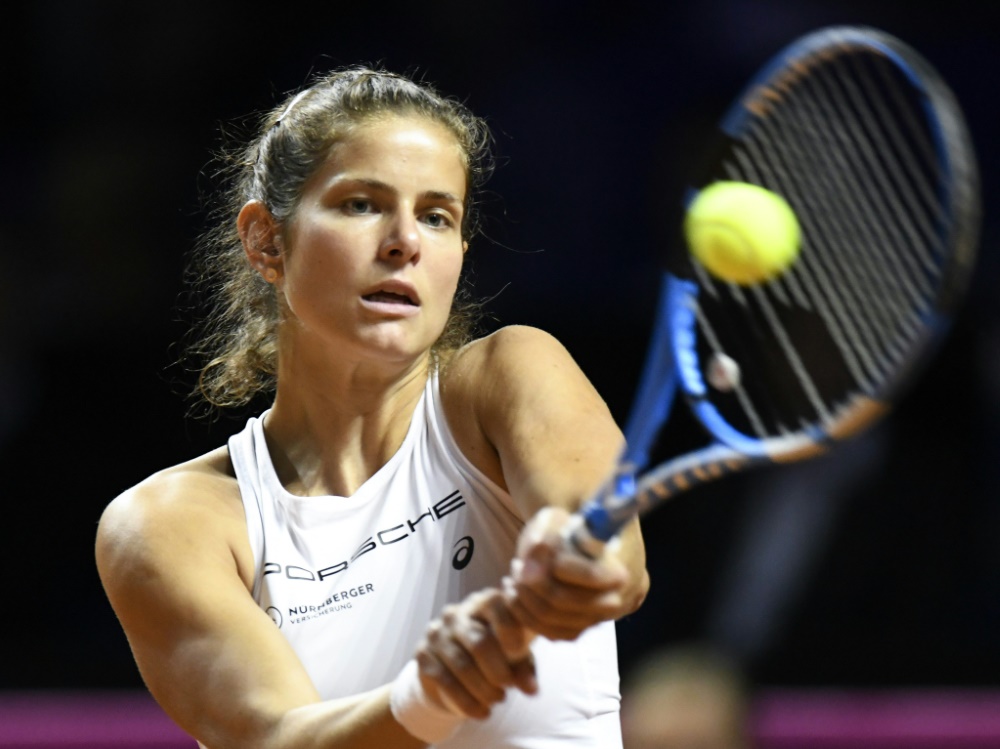 Görges verlor das Auftakteinzel glatt in zwei Sätzen