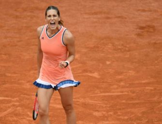 Erste Deutsche in Runde zwei: Petkovic bezwingt Mladenovic