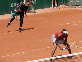 French Open: Williams-Schwestern im Doppel weiter
