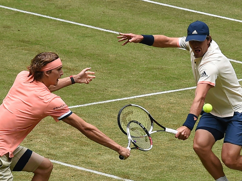 Alexander (l.) und Mischa Zverev (r.) verloren im Finale