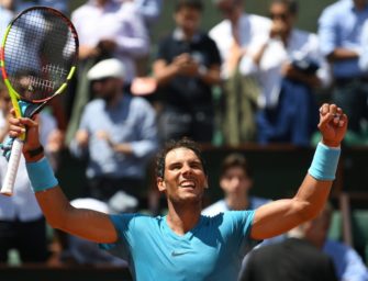 Nach Regenpause! Nadal dreht Partie und wartet auf Delpo