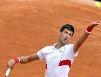 Djokovic zieht mühelos ins Viertelfinale von Paris ein