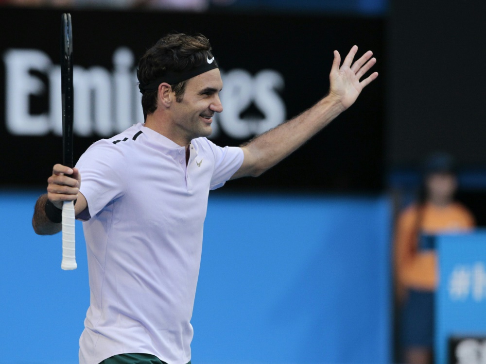 Federer gewinnt nach Comeback gegen Mischa Zverev