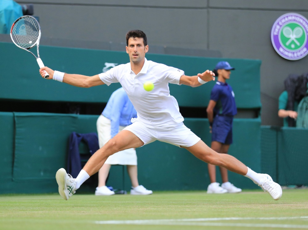 Novak Djokovic erreicht in Wimbledon das Viertelfinale