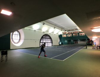 Serve & Drive in New York: Der versteckte Tennisplatz in Manhattan