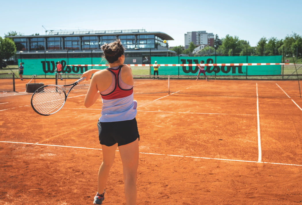 Cross-Duell auf Sand