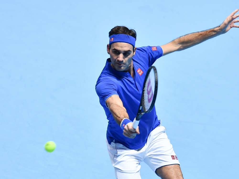 Federer bezwang Thiem deutlich