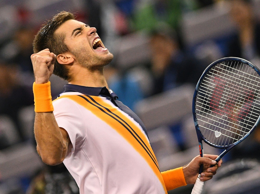 Australien siegt mit Ebden und Barty gegen Frankreich