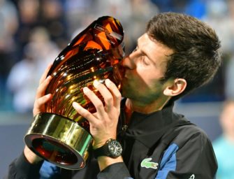 Djokovic gewinnt Einladungsturnier in Abu Dhabi