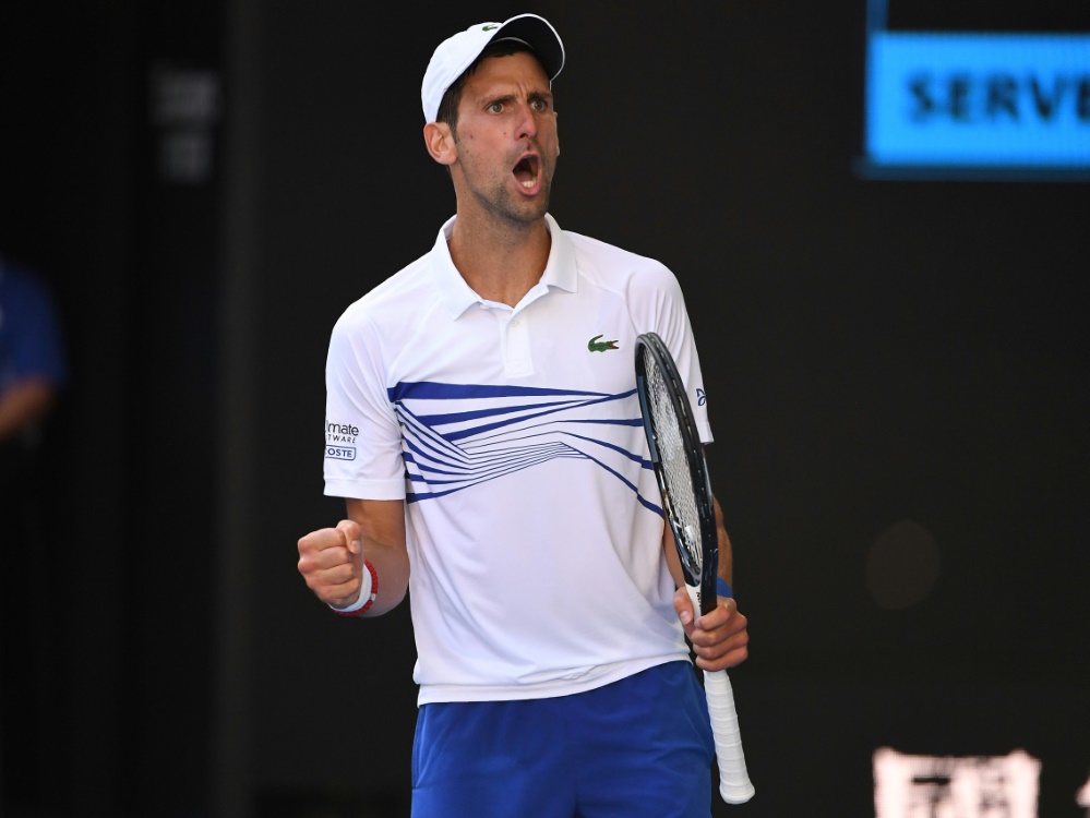 Djokovic trifft im Achtelfinale auf Medwedew