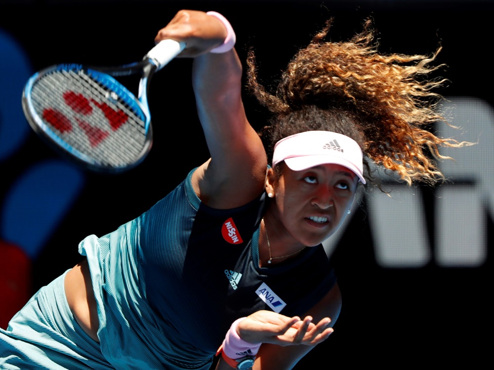 Osaka kämpft sich ins Achtelfinale