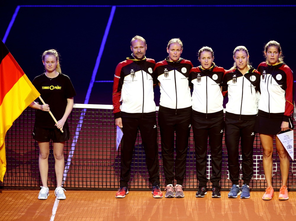 Kerber (Zweite von r.) und Görges (r.) im Fed Cup dabei