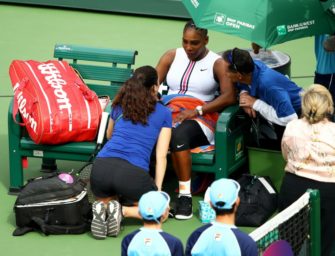 Serena Williams muss in Indian Wells aufgeben