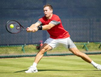 Grand-Slam-Debütant Köpfer überraschend in Runde zwei von Wimbledon