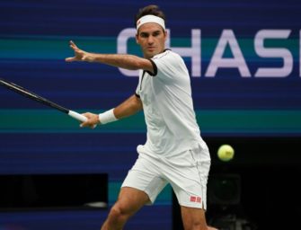 Trotz schwachem Start: Federer in New York in der dritten Runde