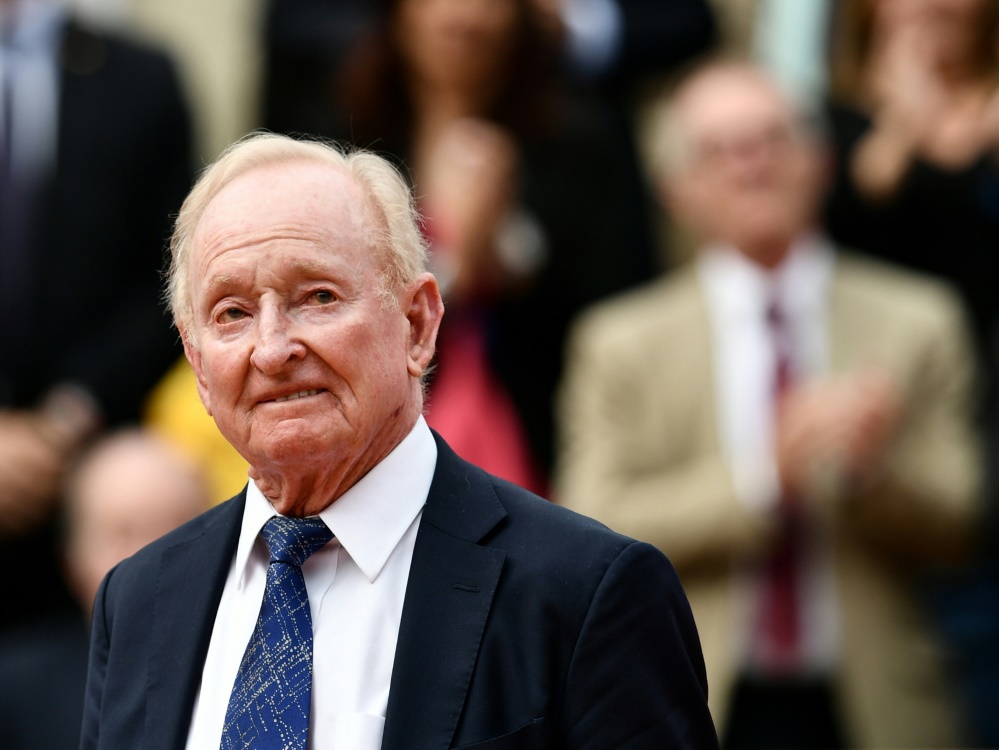 Verbalattacke: Rod Laver fordert Suspendierung
